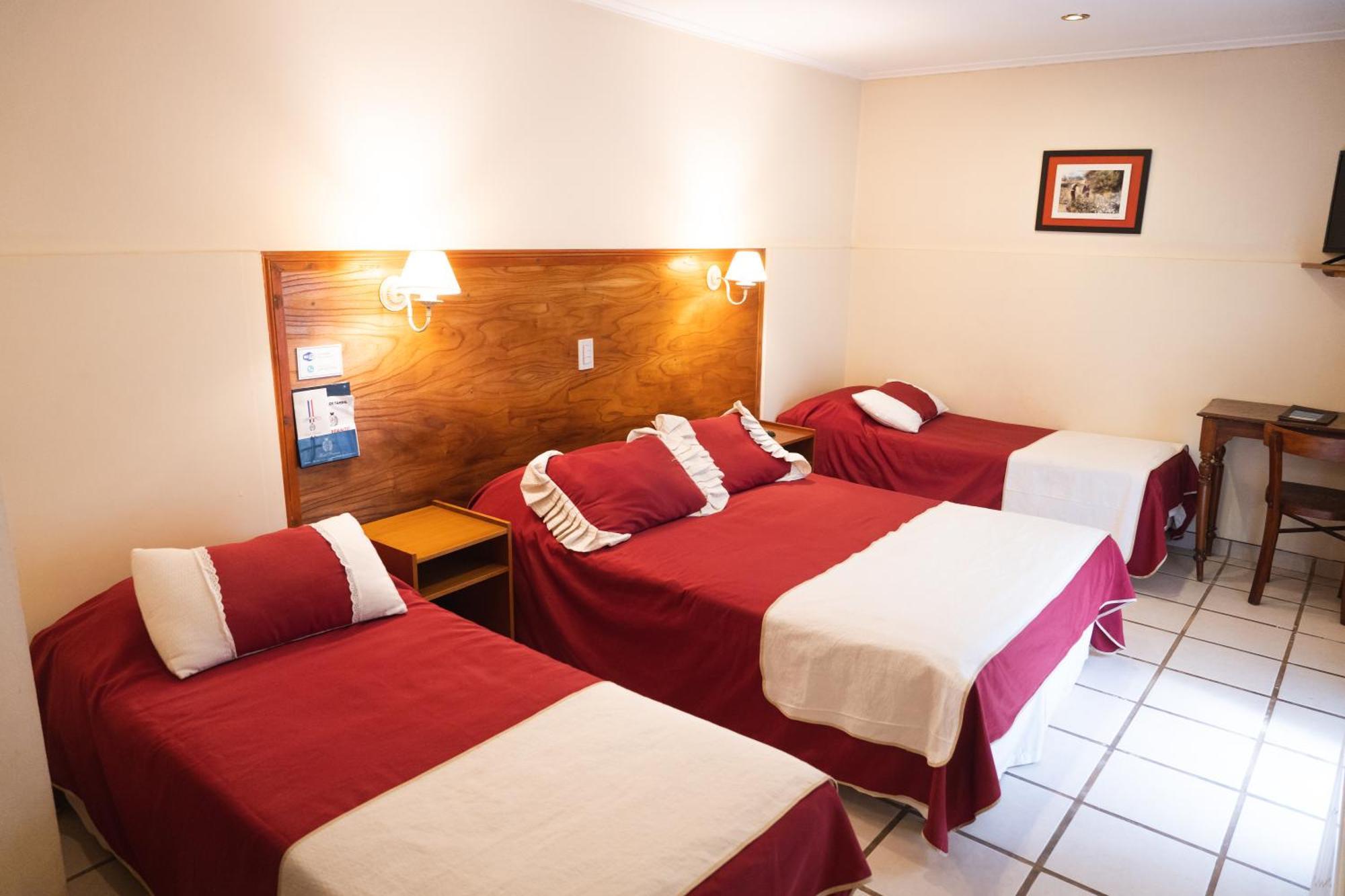 Hotel Francia Tandil Room photo